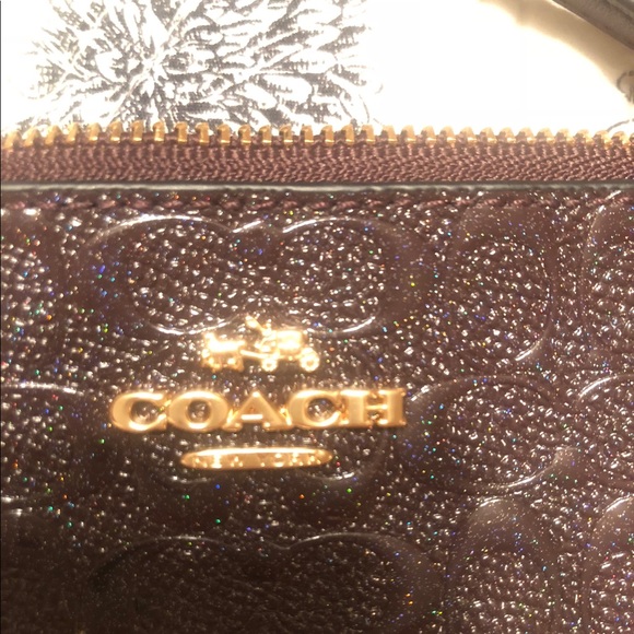 Coach Signature Patent Leather Metallic Oxblood - Picture 4 of 7